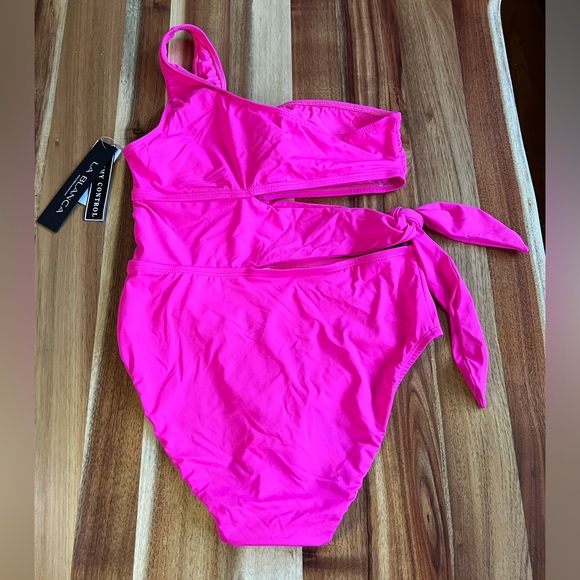 La Blanca One Shoulder Cut Out One Piece, Pop Pink, Size 6, NWT - Picture 7 of 13